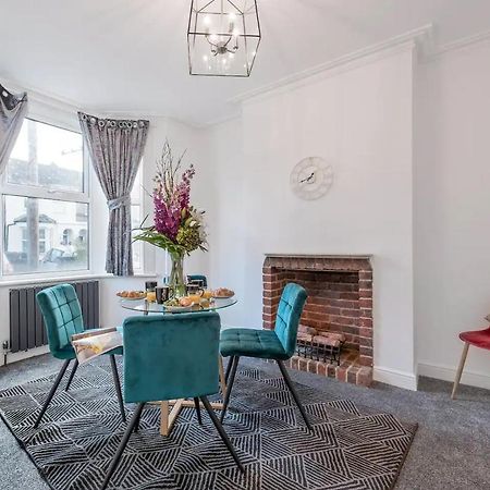 Pembroke House Lejlighed Norwood Eksteriør billede